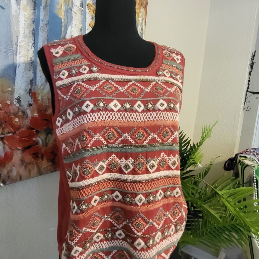 Love SAM BEADED TOP